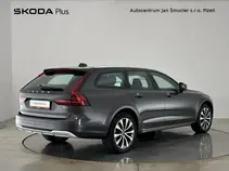 V90 