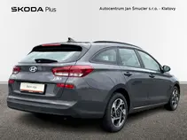 i30