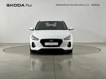 i30