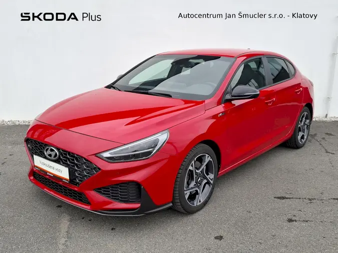 i30