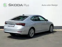 Octavia Style