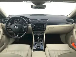 Škoda Superb L&K
