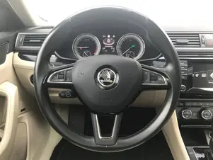 Škoda Superb L&K