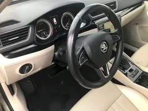 Škoda Superb L&K