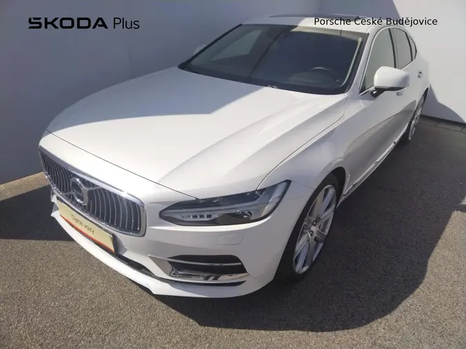S90