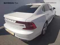 S90