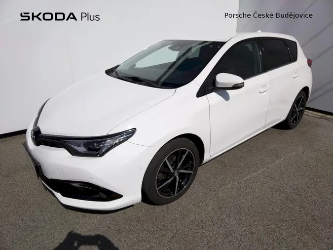 Auris 