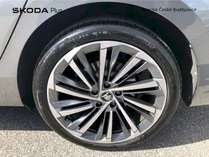 Škoda Superb L&K