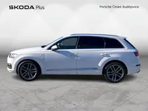 Q7