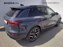 Q6 SUV 
