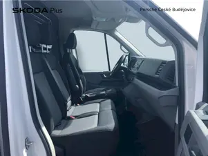 Volkswagen Crafter - skříňový vůz  
