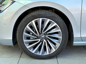 Škoda Superb L&K