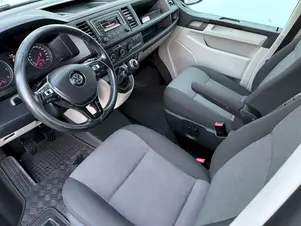 Volkswagen Transporter Kombi 