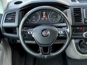 Volkswagen Transporter Kombi