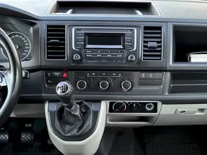 Volkswagen Transporter Kombi 