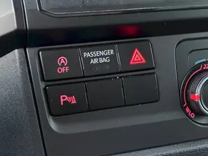 Volkswagen Transporter Kombi 