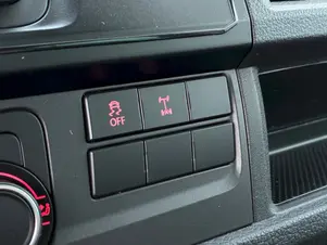 Volkswagen Transporter Kombi 