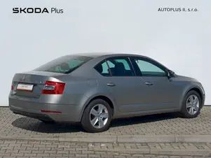 Škoda Octavia Ambition Plus