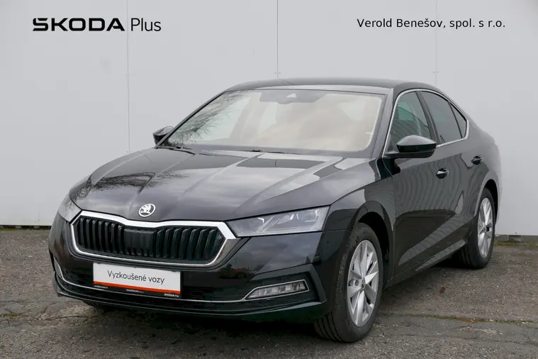 Octavia Style Plus