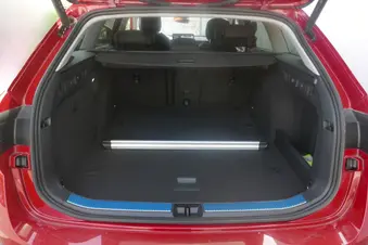 Škoda Superb L&K