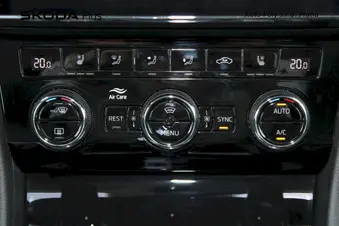 Škoda Superb L&K