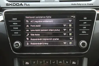 Škoda Superb L&K