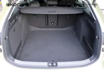 Škoda Superb Selection