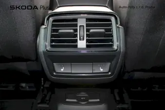 Škoda Karoq Selection