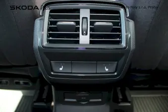 Škoda Karoq Selection