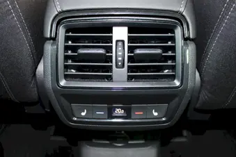 Škoda Karoq SportLine