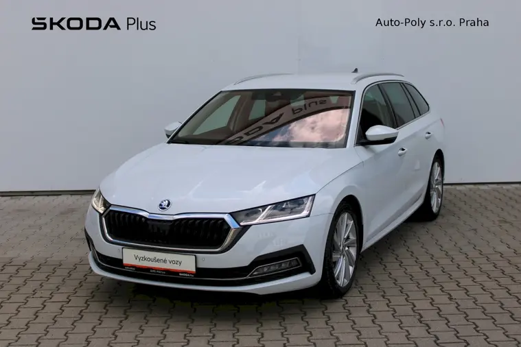Octavia Style Plus