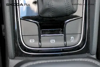 Škoda Karoq Selection