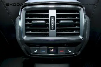 Škoda Karoq Style