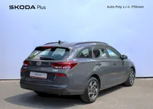 i30