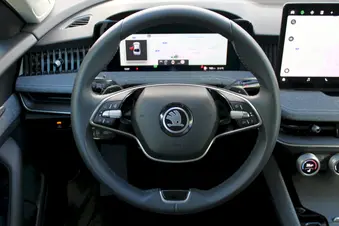 Škoda Superb Selection