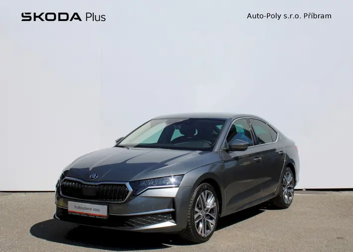 Octavia Top Selection