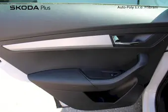 Škoda Karoq Selection