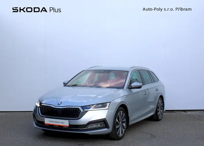 Octavia Style Plus