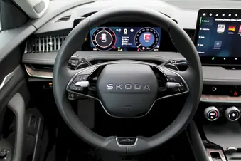 Škoda Superb L&K