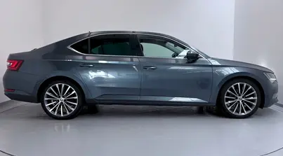 Škoda Superb L&K