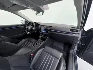 Škoda Superb L&K