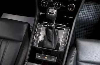 Škoda Superb L&K