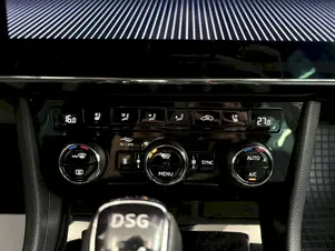 Škoda Superb L&K