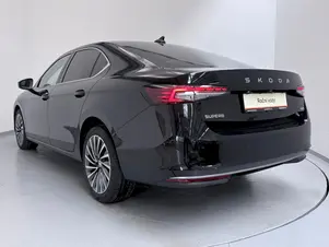 Škoda Superb L&K