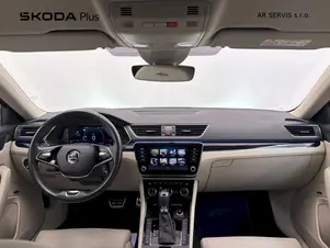 Škoda Superb L&K