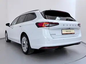 Škoda Superb Selection