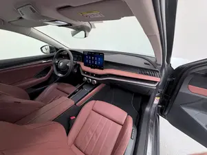 Škoda Superb L&K