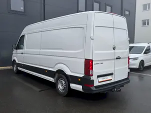 Volkswagen Crafter - skříňový vůz  