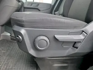 Volkswagen Crafter - skříňový vůz  