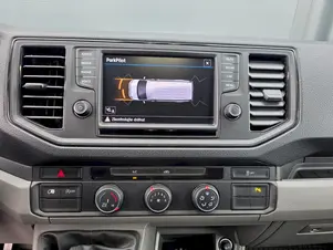 Volkswagen Crafter - skříňový vůz  